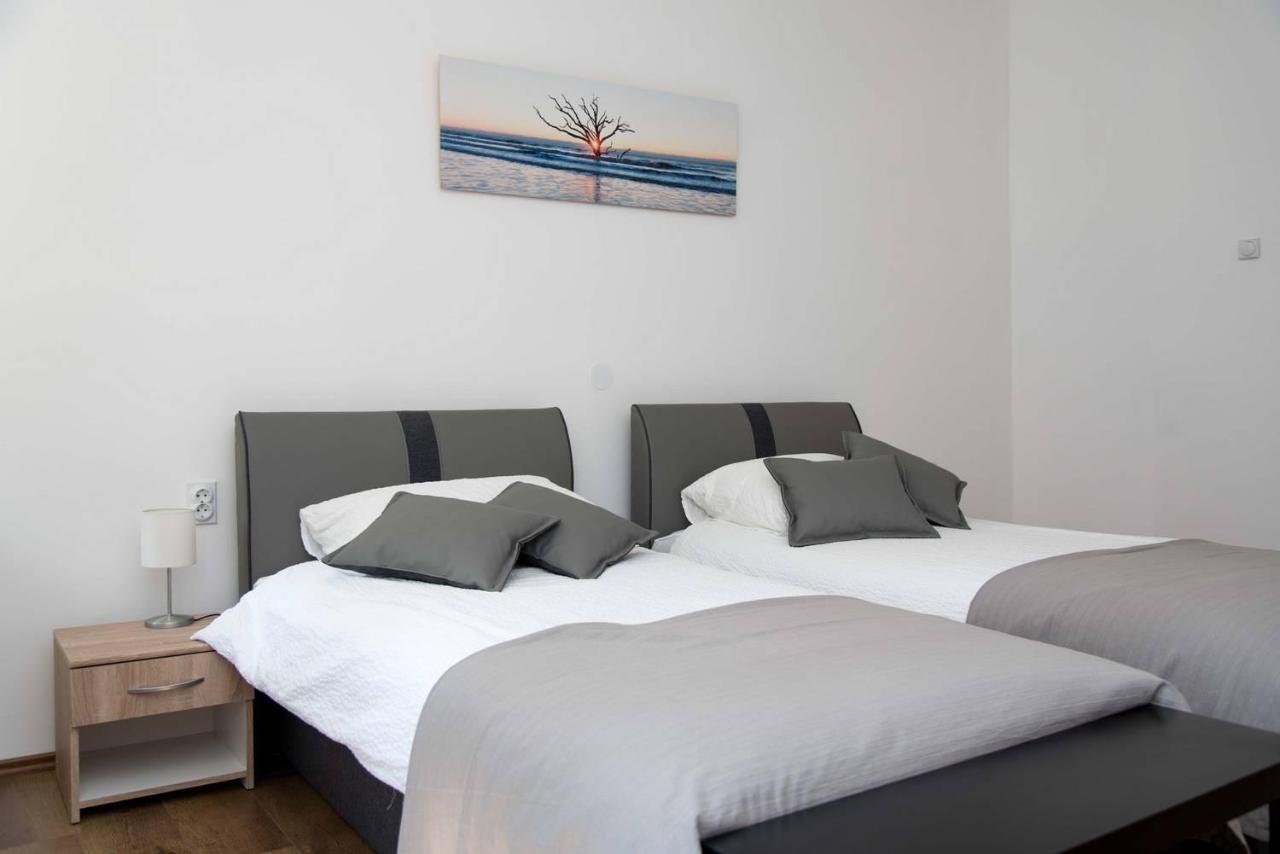 Apartman Park Apartment Daruvar Exterior photo